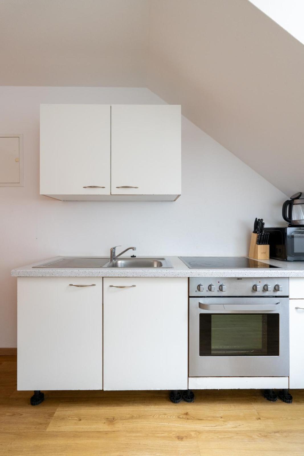 Farawayhomes Studio Graz #2 Luaran gambar